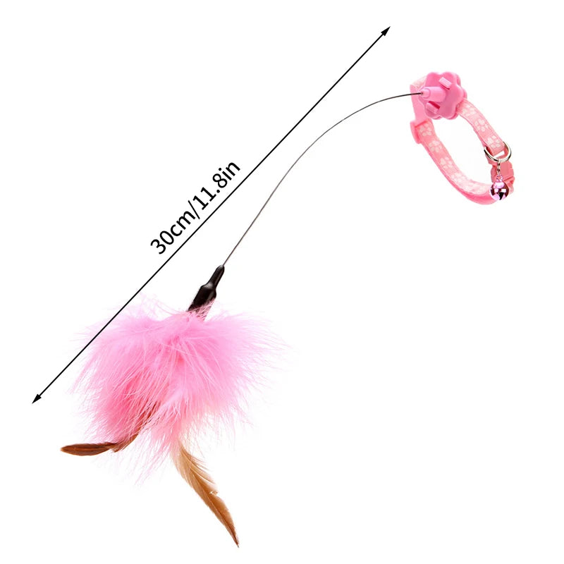 Brinquedo interativo para gatos, com sino na coleira.